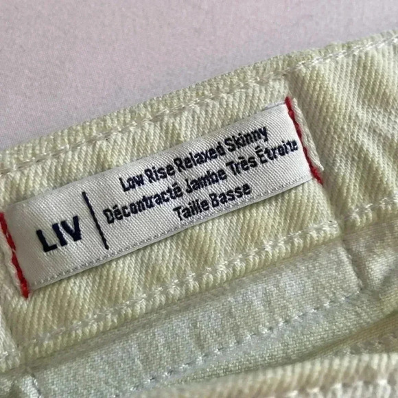 True Religion LIV  low rise distressed capri denim size 28 - Picture 6 of 7